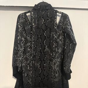 Sexy snake skin pattern blouse with cut out shoulders
